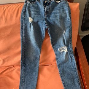 Levi’s wedgie fit ankle jeans